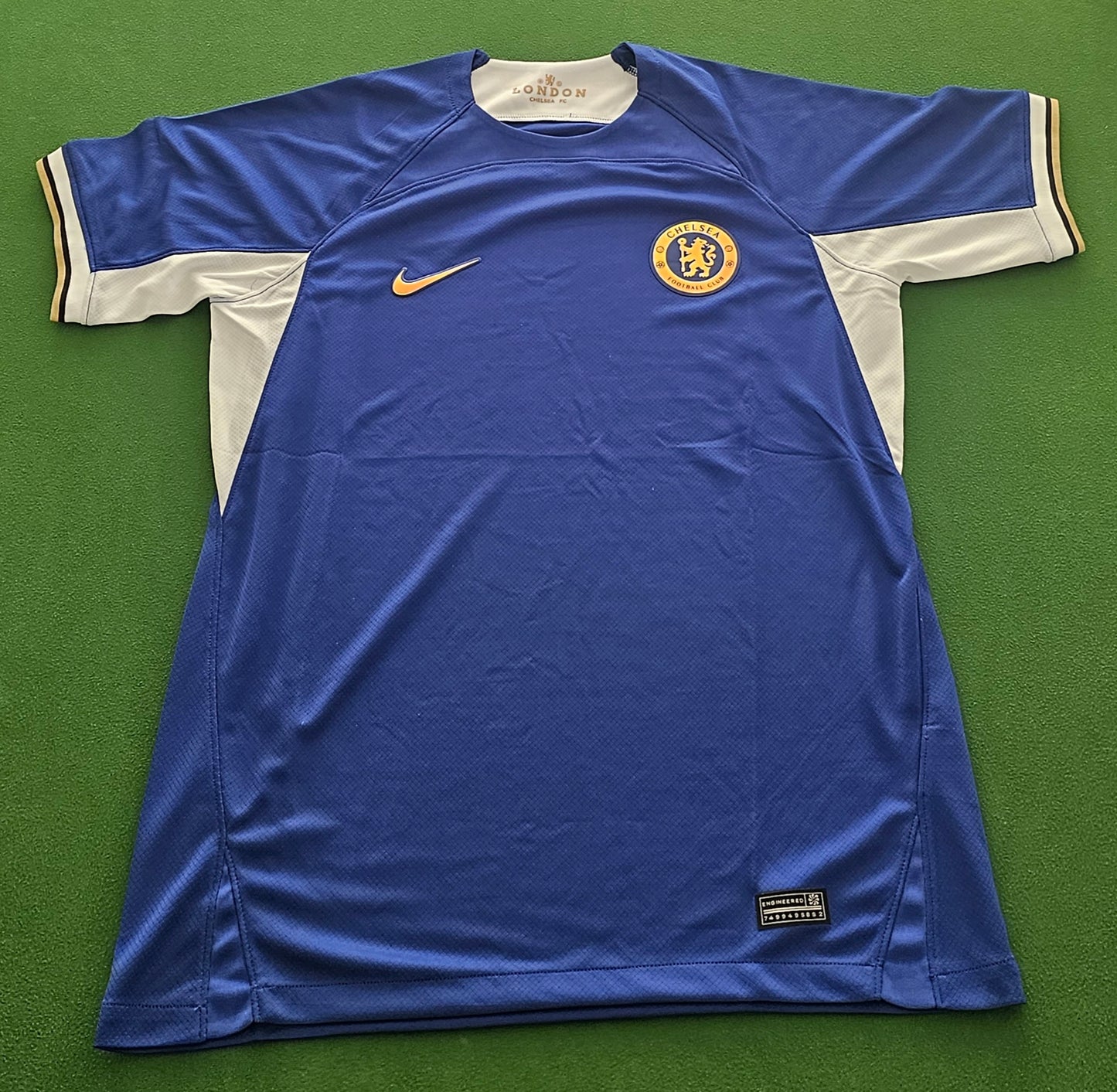 Chelsea FC Home Kit 23/24 (Fan Version)