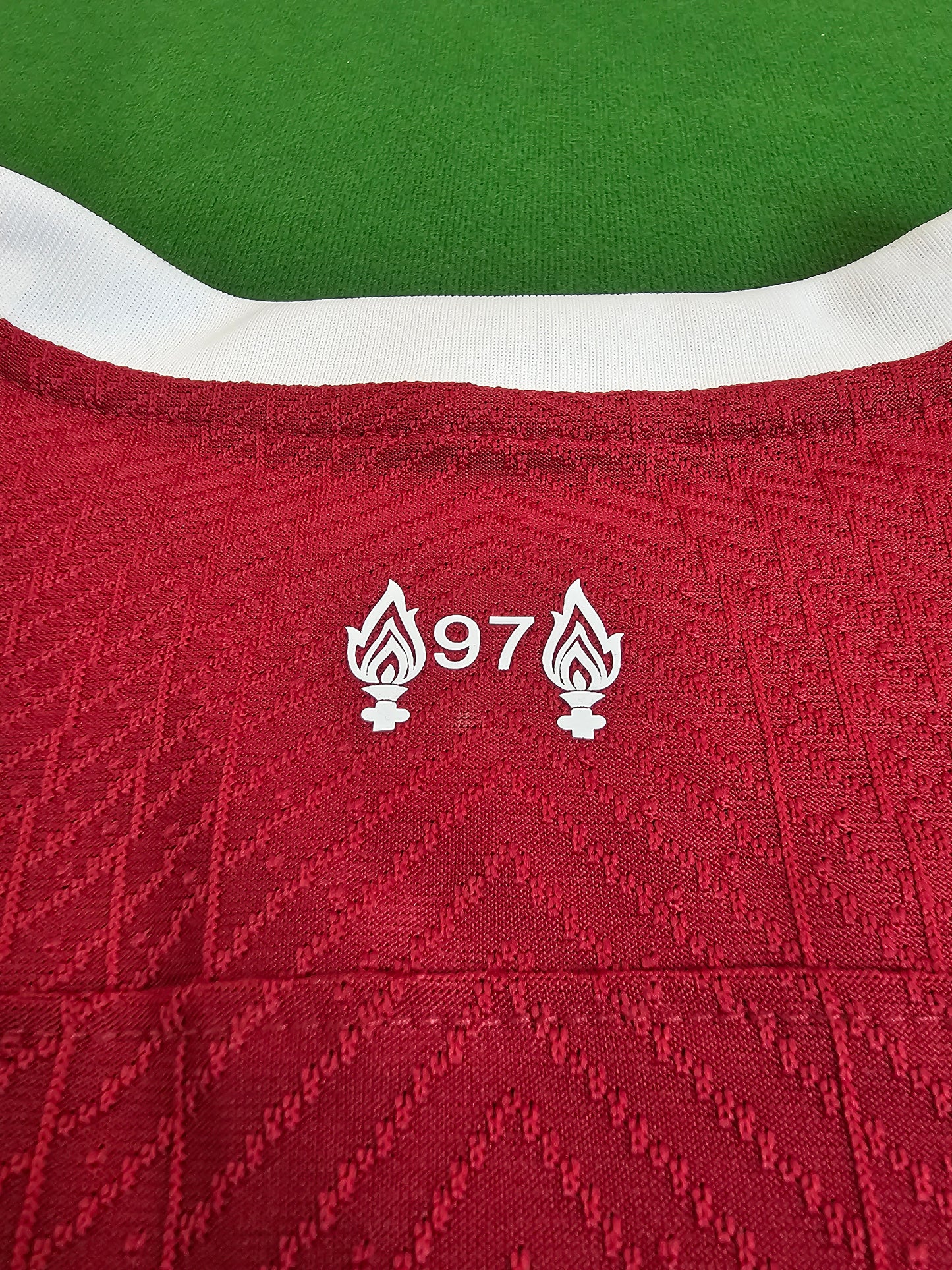 Liverpool Home Kit 23/24 (Player Version)