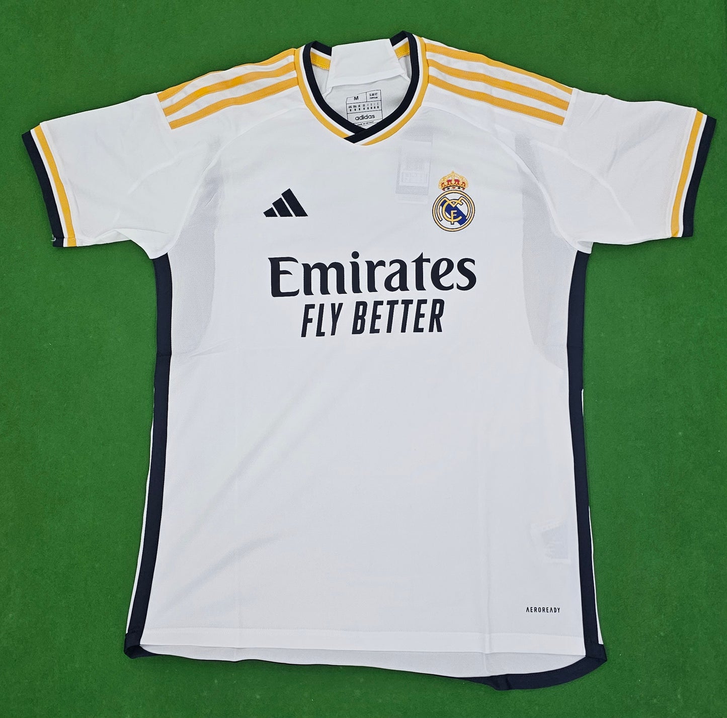 Real Madrid Home Kit 23/24 (Fan Version)